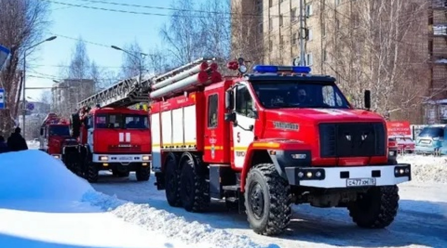 Мужчине пришлось прыгать с седьмого этажа после устроенного поджога