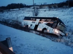  В ДТП с автобусом шесть человек погибли и 17 пострадали